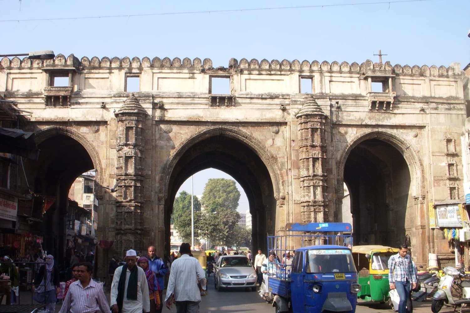Teen Darwaza, Ahmedabad